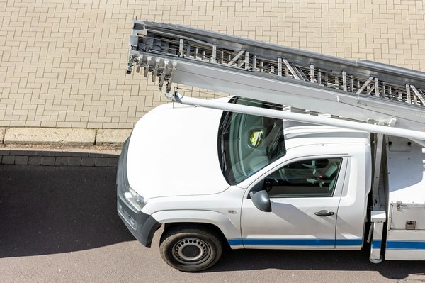 Engagez un professionnel abordable avec un monte meuble à Nice !